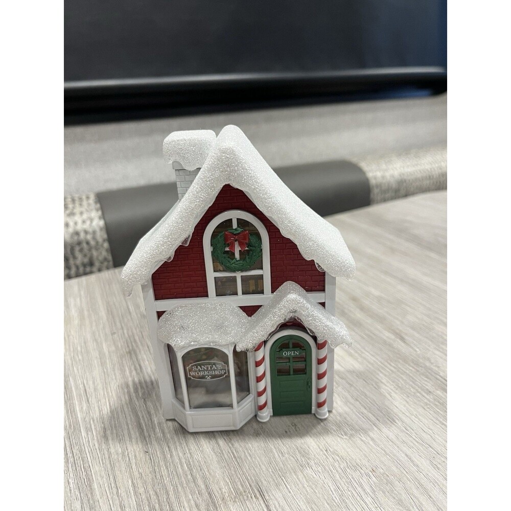 Bath & Body Works Wallflower SANTA'S WORKSHOP House Projector Night Light